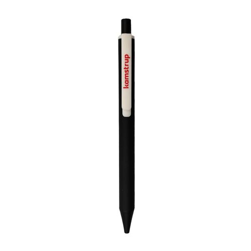 Plastic pen